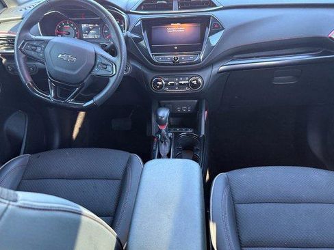 Used 2023 Chevrolet TrailBlazer RS w/ Convenience Package image 16