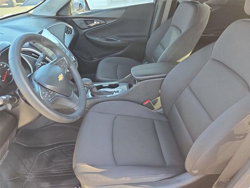 Certified 2024 Chevrolet Malibu LT w/ Sport Edition FWD image 11