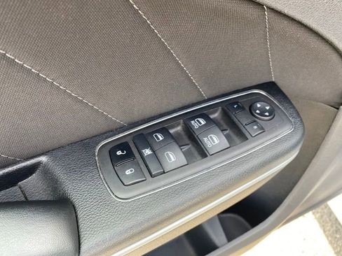 Used 2023 Dodge Charger GT image 15