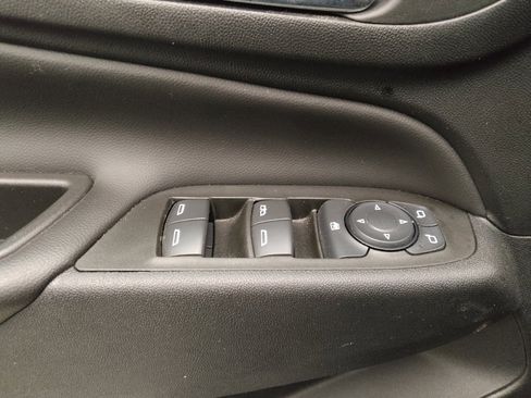 Used 2022 Chevrolet Equinox LT image 27