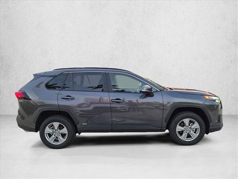 Used 2025 Toyota RAV4 XLE w/ Convenience Package AWD/4WD image 4