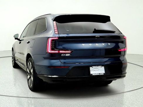 Used 2025 Volvo EX90 Ultra AWD/4WD image 6