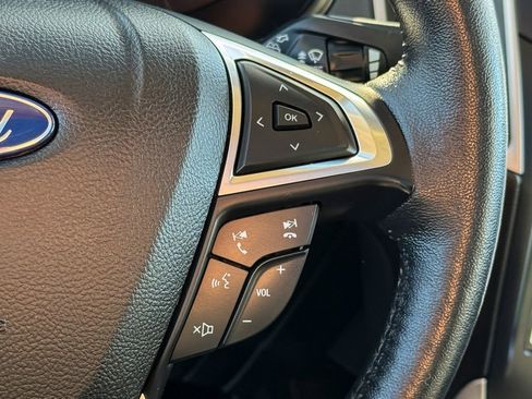 Certified 2022 Ford Edge SEL w/ Convenience Package AWD/4WD image 32