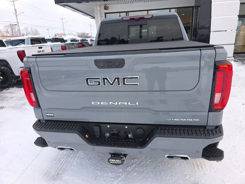 Used 2024 GMC Sierra 1500 Denali image 7