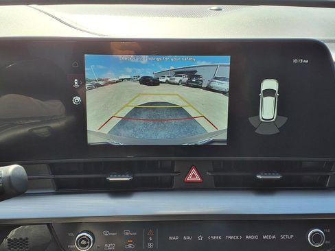 Certified 2024 Kia Sportage EX FWD image 29
