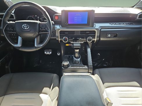Used 2024 Toyota Tacoma TRD Sport w/ TRD Sport Upgrade Package AWD/4WD image 15