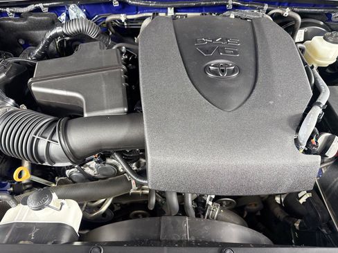 Certified 2022 Toyota Tacoma SR5 w/ Technology Package RWD image 37