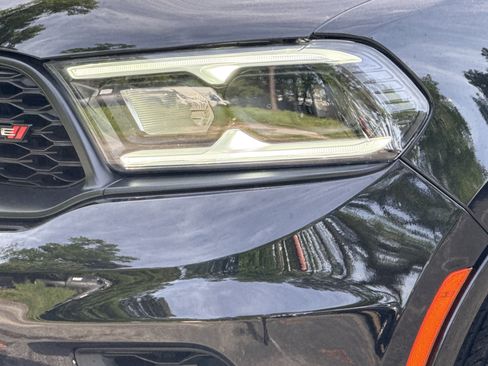 Used 2025 Dodge Durango R/T AWD/4WD image 9