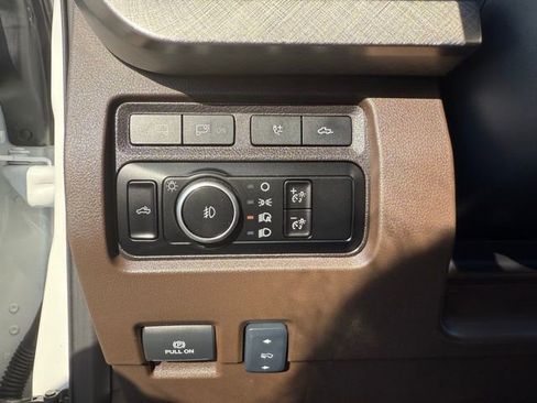 Used 2024 Ford F350 King Ranch w/ Chrome Package image 9