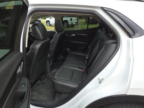 Used 2021 Buick Envision Essence w/ Sport Touring Package AWD/4WD image 28