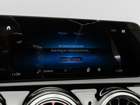 Used 2023 Mercedes-Benz CLA 250 image 27