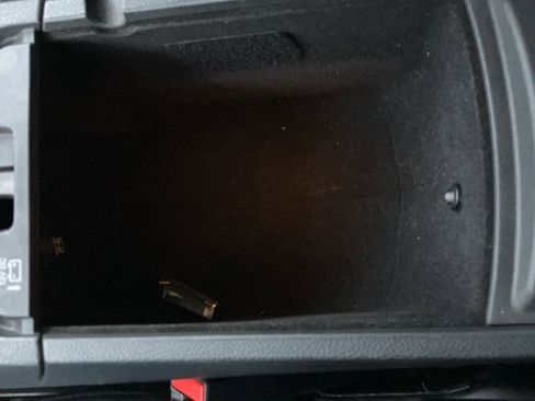 Used 2018 Jeep Grand Cherokee Limited image 23