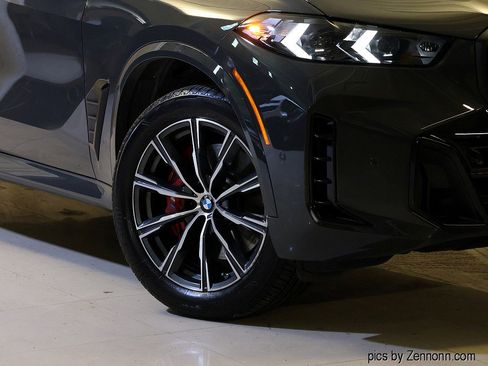 Certified 2026 BMW X5 xDrive40i w/ Executive Package image 3