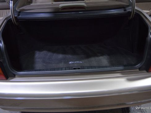 Used 1995 Lexus LS 400 image 31