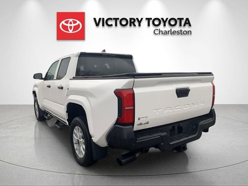 Used 2024 Toyota Tacoma SR image 6