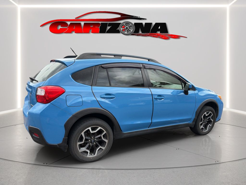 Used 2017 Subaru Crosstrek 2.0i Premium w/ Moonroof Package AWD/4WD image 5