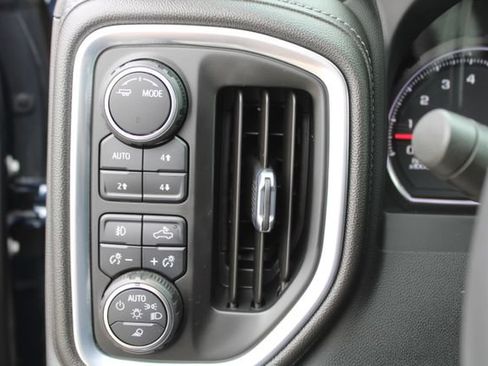 Used 2022 Chevrolet Silverado 1500 LT Trail Boss w/ Safety Package AWD/4WD image 21
