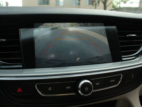 Used 2018 Buick Regal Preferred w/ Sights and Sounds Package FWD image 35
