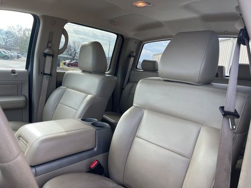 Used 2006 Ford F150 Lariat image 12