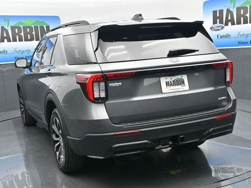 New 2026 Ford Explorer ST-Line image 4