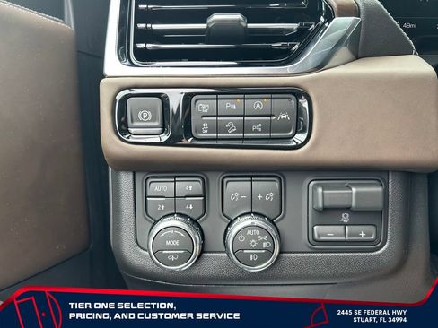 New 2026 GMC Yukon XL Denali Ultimate AWD/4WD image 17