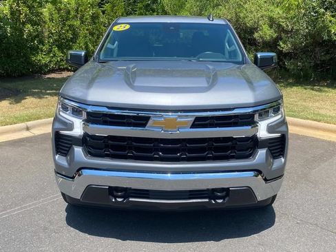 Used 2023 Chevrolet Silverado 1500 LT AWD/4WD image 2