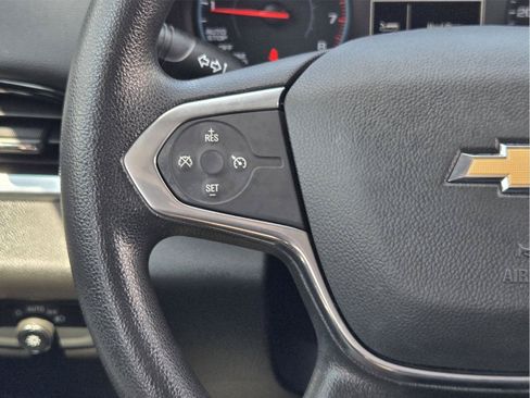 Used 2020 Chevrolet Traverse LS FWD image 27