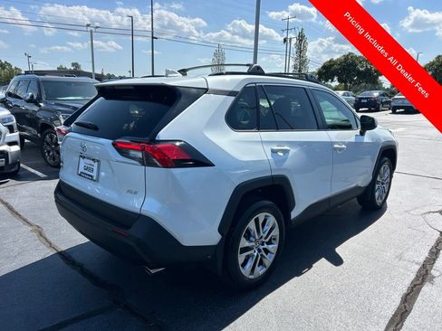 Used 2025 Toyota RAV4 XLE Premium FWD image 20