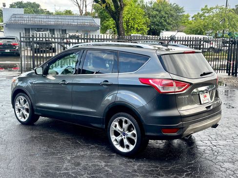 Used 2016 Ford Escape Titanium w/ Equipment Group 301A FWD image 4