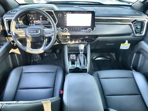 New 2025 GMC Canyon Elevation w/ Convenience Package image 21