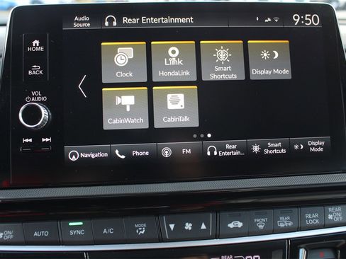 Certified 2025 Honda Odyssey Touring image 14