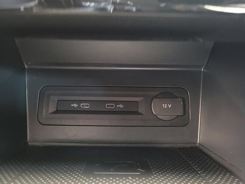 Used 2023 Volkswagen Atlas SE AWD/4WD image 27