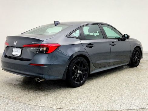 Used 2024 Honda Civic Sport image 5
