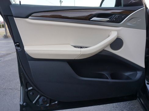 Used 2019 BMW X3 xDrive30i w/ Premium Package image 19