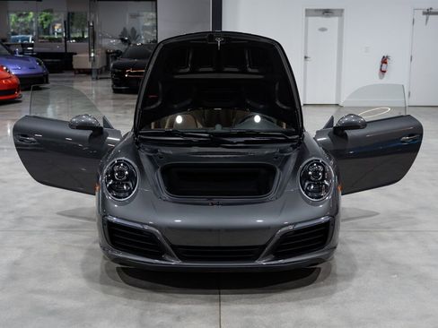 Used 2018 Porsche 911 Carrera RWD image 37