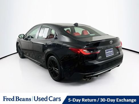 Used 2025 Toyota Camry SE AWD/4WD image 6