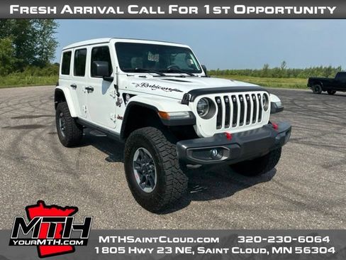 Used 2019 Jeep Wrangler Unlimited Rubicon AWD/4WD image 2