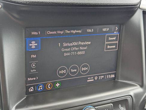 Used 2024 GMC Terrain SLE FWD image 20