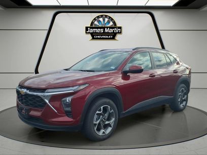 Used 2025 Chevrolet Trax LT