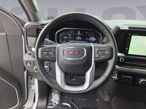 Certified 2025 GMC Sierra 1500 Elevation AWD/4WD image 13