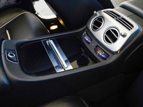 Used 2016 Rolls-Royce Dawn image 85