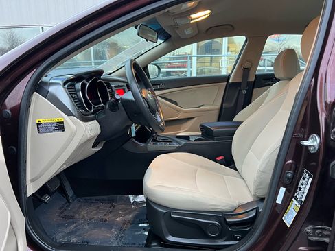 Used 2012 Kia Optima LX image 11