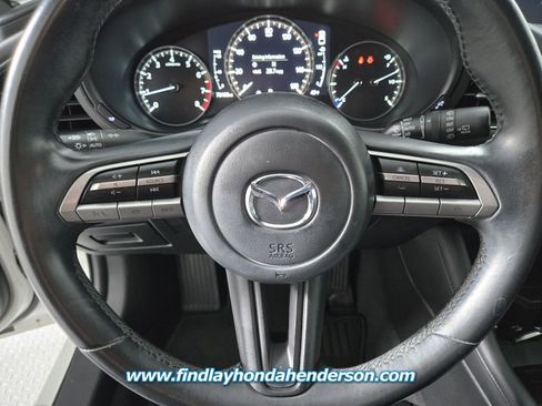 Used 2020 MAZDA MAZDA3 Hatchback image 24