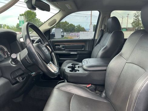 Used 2017 RAM 2500 Laramie AWD/4WD image 10