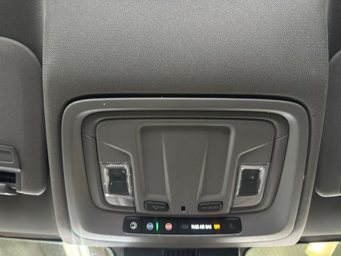 Certified 2024 GMC Sierra 1500 SLT AWD/4WD image 19