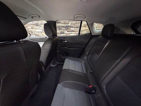 New 2025 Chevrolet Trax LT w/ Driver Confidence Package image 19