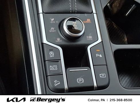 Certified 2025 Kia Sorento S AWD/4WD image 30