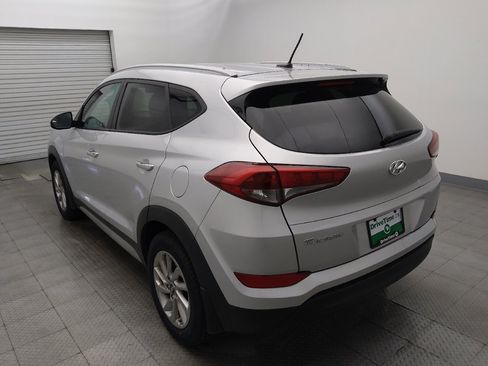 Used 2017 Hyundai Tucson SE FWD image 5