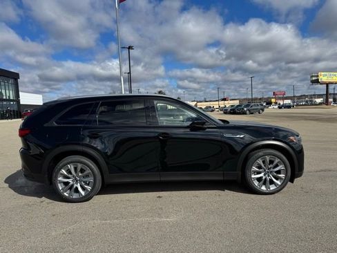 New 2026 MAZDA CX-90 Plug-In Hybrid w/ Preferred image 38
