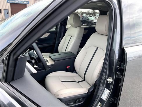 New 2026 MAZDA CX-90 3.3 Turbo w/ Preferred Package image 9